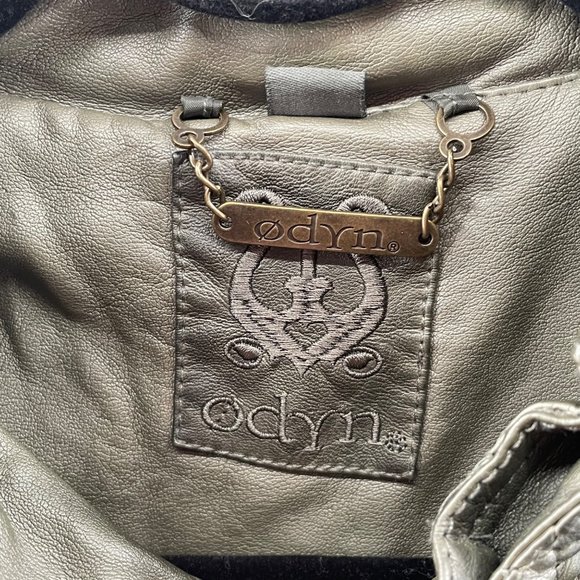 Odyn Womens Faux Leather Jacket Full Zip Quilted Biker Moto Size Medium - Picture 6 of 14